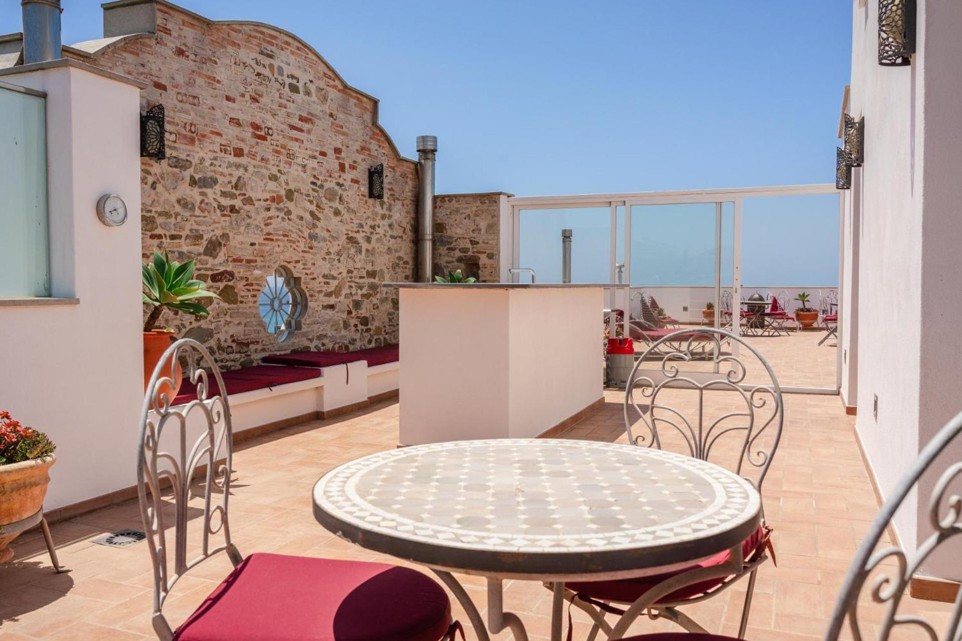 Apartamentos La Residencia طريفة المظهر الخارجي الصورة